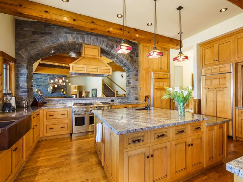 North Shore Lakehouse